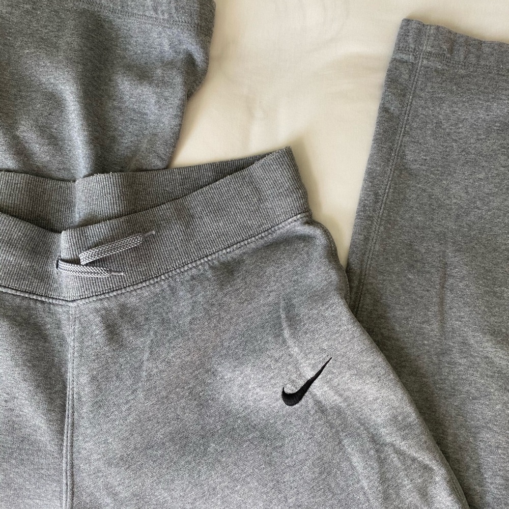 grey Nike sweatpants
